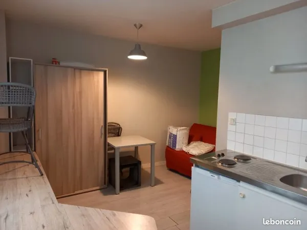 Studio 1 pièce 16 m²