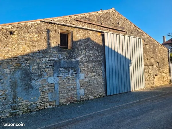 Local, Bâtiment, Garage, Grange