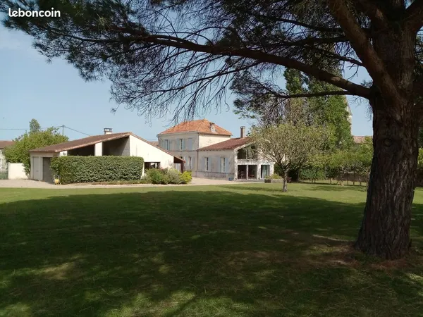 Vente Maison Charentaise entièrement restaurée