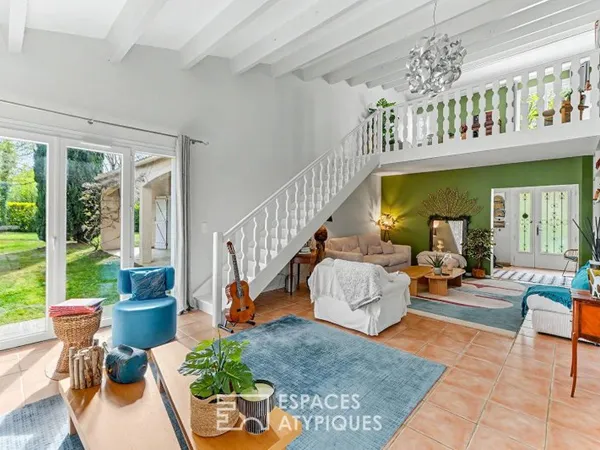 Maison familiale avec piscine et son parc à Mons