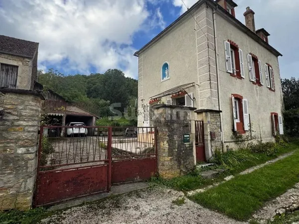 Maison 5 pièces 130 m²