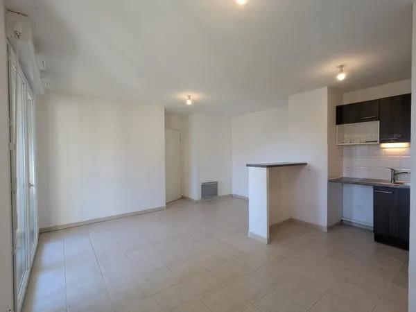 Appartement T3 + parking souterrain / TOULOUSE - Route de Launaguet