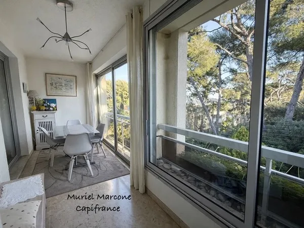 Appartement à vendre 2 pièces 47 m2 SANARY SUR MER (83)