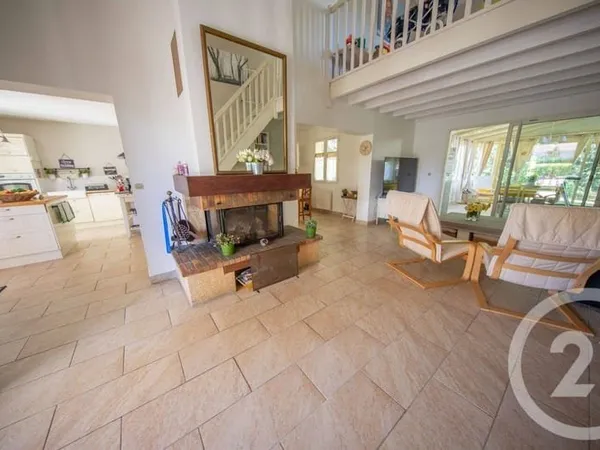 Maison 7 pièces 152 m²