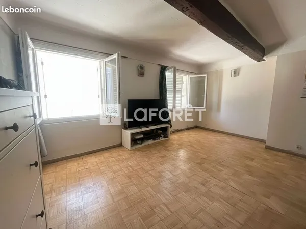 Appartement 1 pièce 43 m²