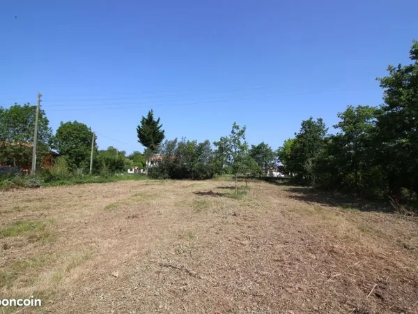 Terrain 1014 m² La Ville-Dieu-du-Temple