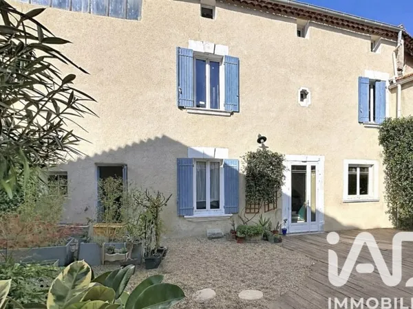 Maison 8 pièces 236 m²