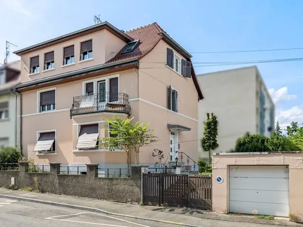 SAINT-LOUIS Immeuble