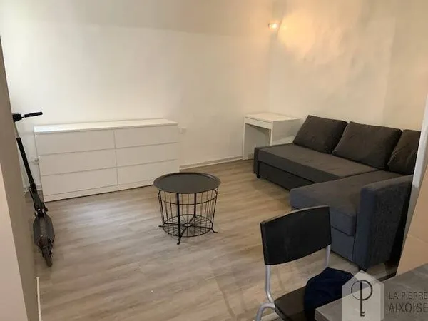 Studio 1 pièce 20 m²