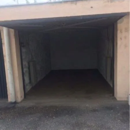 Particulier loue plusieurs garages sur Mulhouse et Illzach