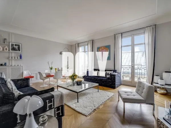 EXCLUSIVITÉ DOLY - APPARTEMENT AVEC BALCON - JEAN MERMOZ 75008, PARIS