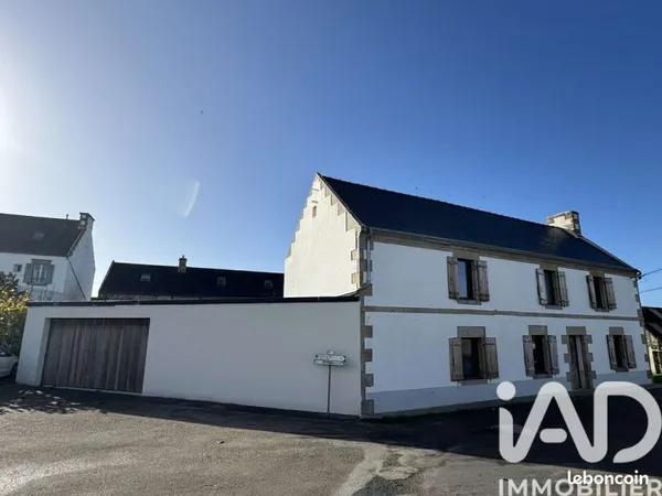 Propriété 6 pièces 200 m²