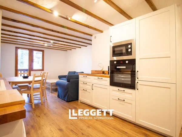 Appartement 4 pièce(s), LES ALLUES