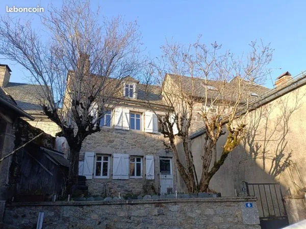 Maison individuelle CASSUEJOULS 12210
