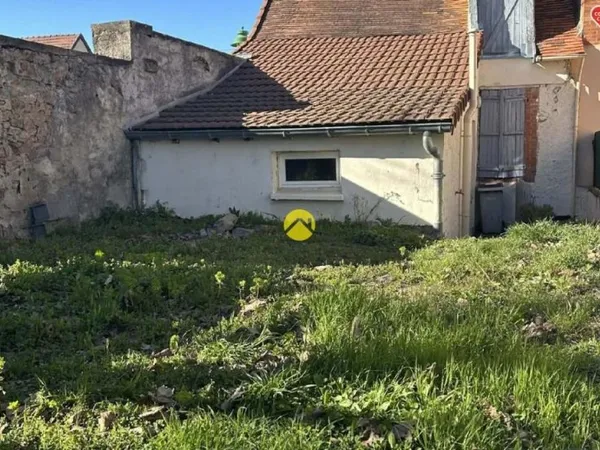 Maison mitoyenne d'un côté