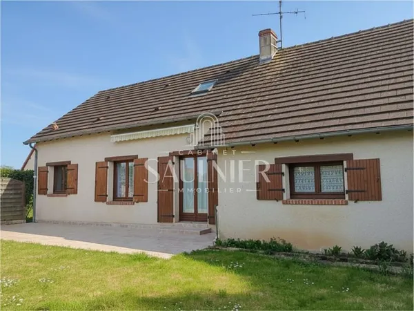 A vendre - Proche Blois - Maison traditionnelle avec garage à Saint-Sulpice-de-Pommeray