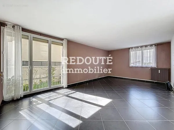 Appartement type 4 - 2 chambres - secteur pommery