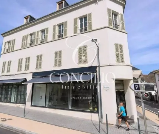 Boutique 81 m²