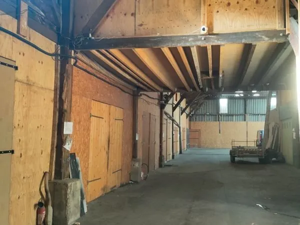 Box location