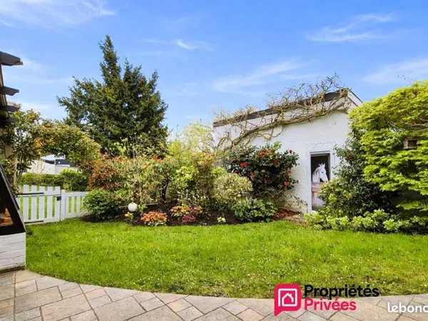 Maison 7 pièces 136 m²