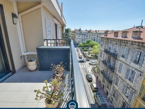 NICE - MUSICIENS - DUPLEX - 3 PIECES - 50m2