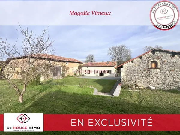 Maison en pierre, dépendances sur terrain 3800m2