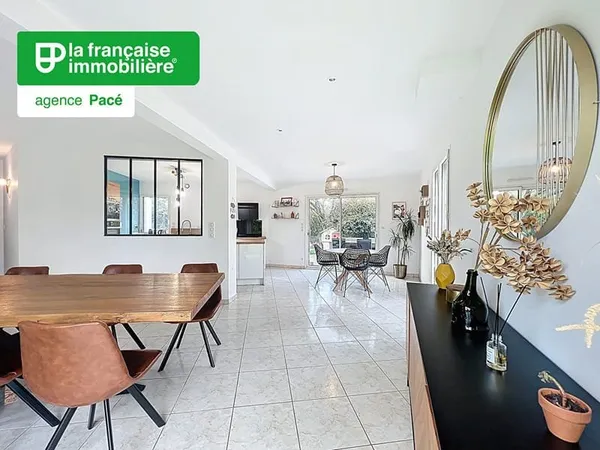 Maison familiale d'environ 170m² - Parcelle de plus de 900m² - Commune de Clayes (20min du centre-vi