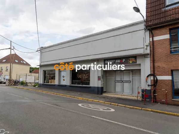 AUBIGNY-EN-ARTOIS : 205m2 DE SURFACE COMMERCIAL