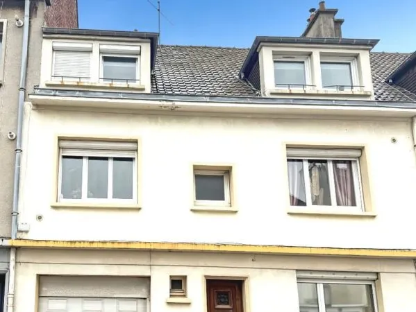 Immeuble de rapport 3 appartements, un garage
