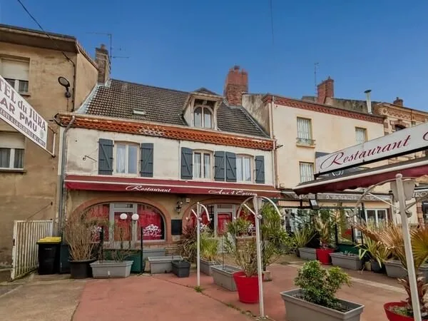 À VENDRE - IMMEUBLE Locatif en Plein Centre de Louhans - Spécial Investisseur