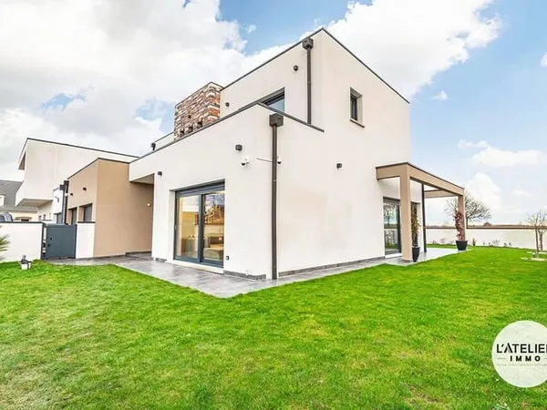 Maison 7 pièces 200 m²