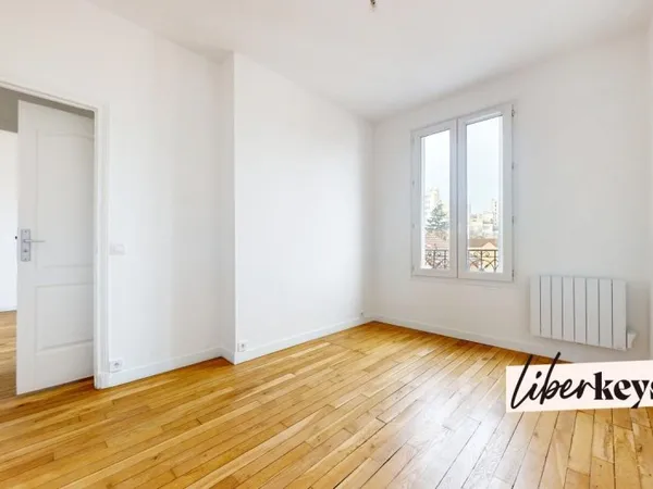 Appartement traversant 3 pièces refait à neuf - 44 m² - Asnières-sur-Seine