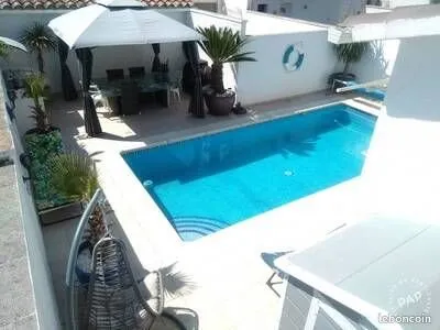 Villa bord de mer