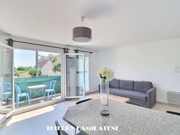 COLONIE - ANATOL FRANCE -ECOLE JULES FERRY TRES BEL APPARTEMENT MODERNE RESIDENCE RECENTE NORMES BBC