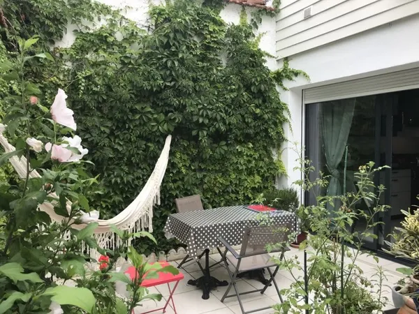 Maison 131 m2-toiture neuve 2025-terrasse-Boulingrin
