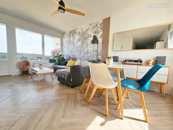 Appartement T3 69m² dernier étage - Vue panoramique Lyon & Alpes