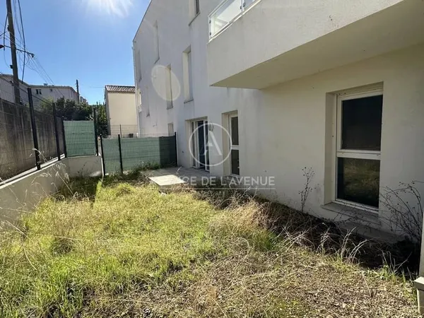 REZ DE JARDIN T3 PORTE MARINE