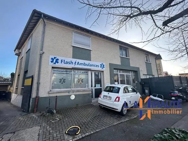 Immeuble 275 m²