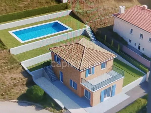 Maison à vendre 6 pièces CAGNES SUR MER (06), jardin piscinable, cave !