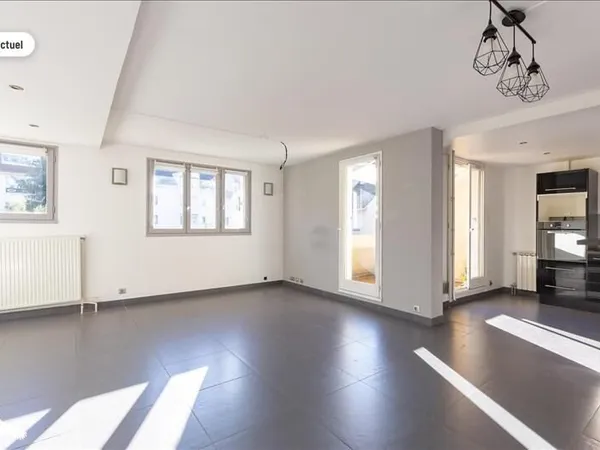 Duplex de 6 pièces principales