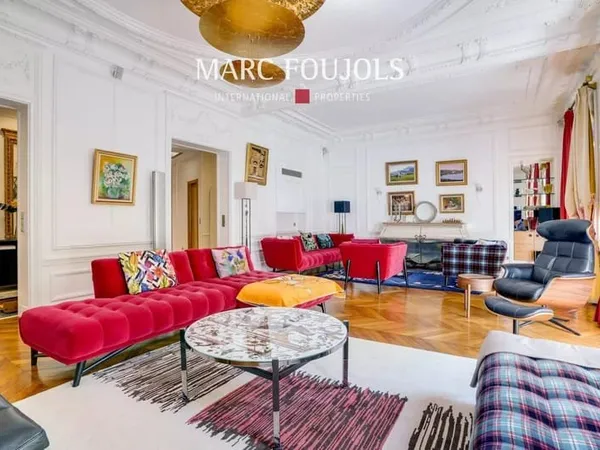 Paris Xvii Parc Monceau - appartement familial et de reception 251 m²