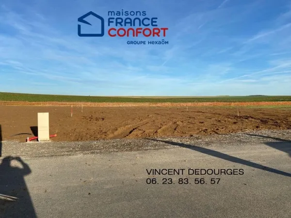 Terrain 721 m²