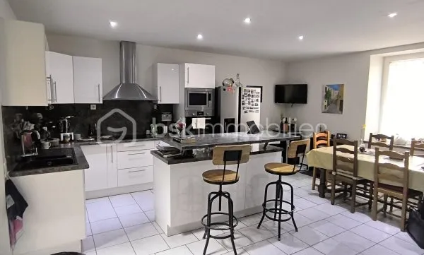 Maison 5 pièces 156 m²