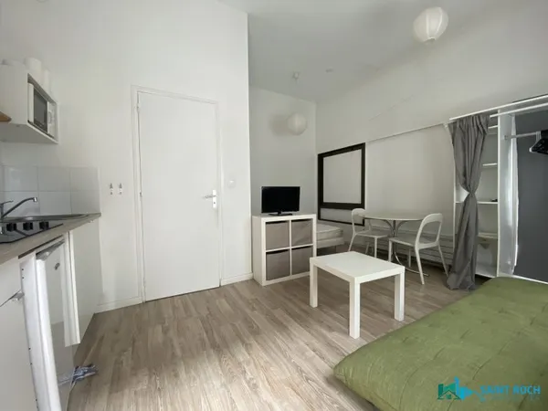 Studio 1 pièce 25 m²