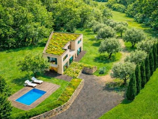 Maison 5 pièces 174 m²
