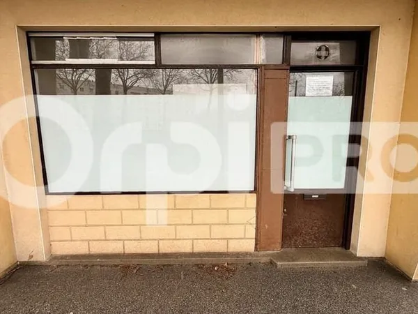 Bureaux 1 pièce 16 m²