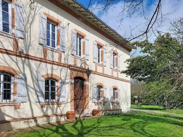 A VENDRE - La Salvetat Saint Gilles - Demeure toulousaine de 1850 de 374m² sur 7000m²