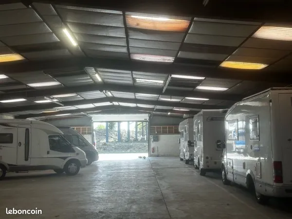 Emplacement bateaux intérieur et extérieur