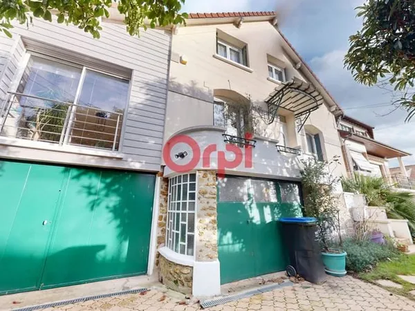 Maison 6 pièces 121 m²