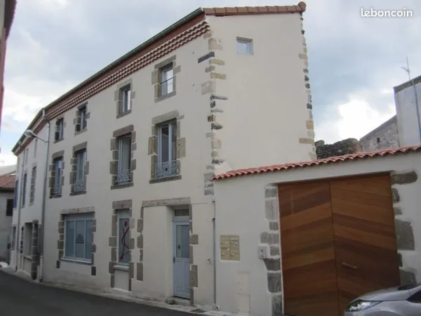 Location d'un cabinet de 24m2 pour paramédicaux ou praticiens bien être à Saint-Amant-Tallende